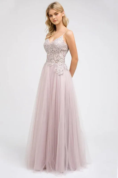 Fashionable A-line Tulle embroidered v-neck Sleeveless Back Zip Floor length prom dress for women hot sale ﻿