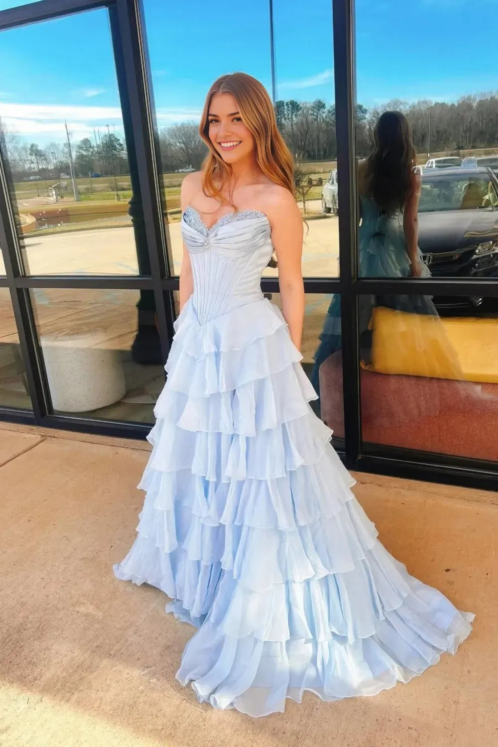 Fashionable Blue A-line Sweetheart Neck Sleeveless Appliques Ruffle Tiered Open-Back Back Zip Floor - Length Prom Dress with Slit