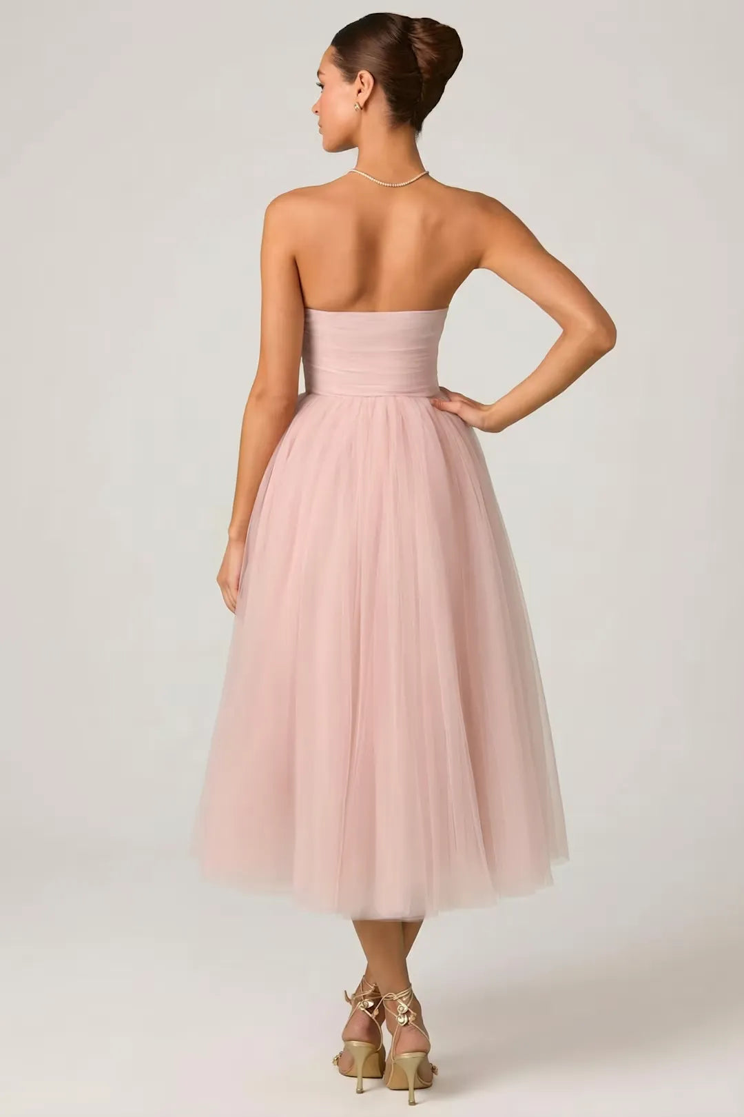 Fashionable Blush Pink Strapless Sweetheart Neck Ruched Waist Open Back Flowy Tulle A-Line Midi Dress Evening Dress