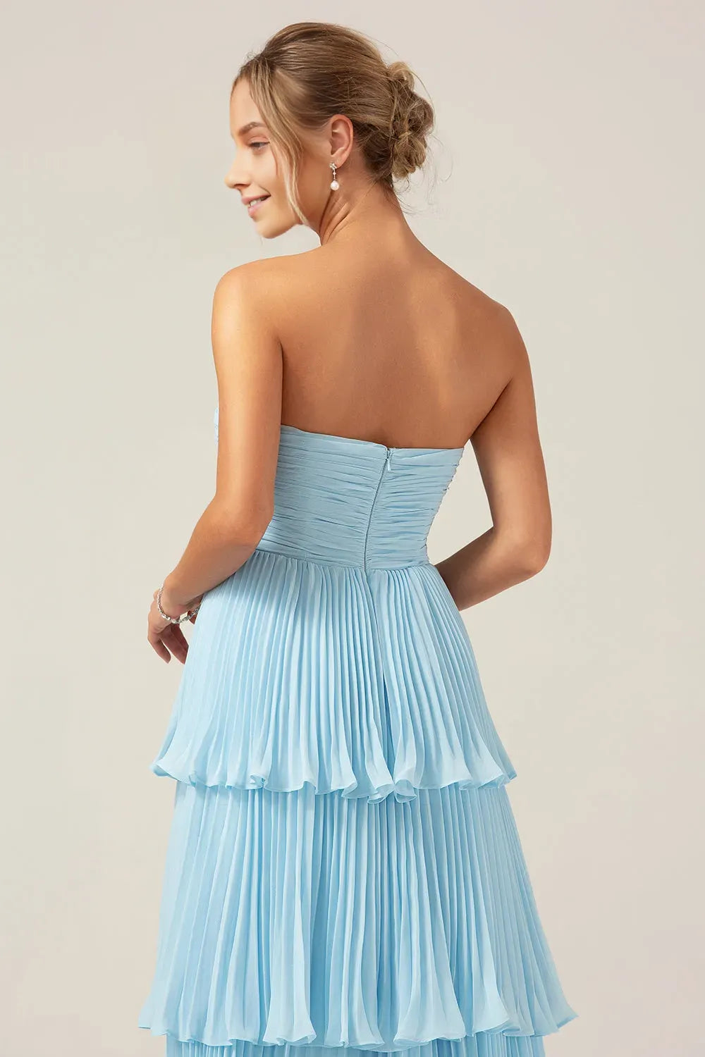 Fashionable Tiered Sweetheart Strapless Sleeveless Pleated Open-Back Back Zip Floor-Length Prom Dress female guests hot sale