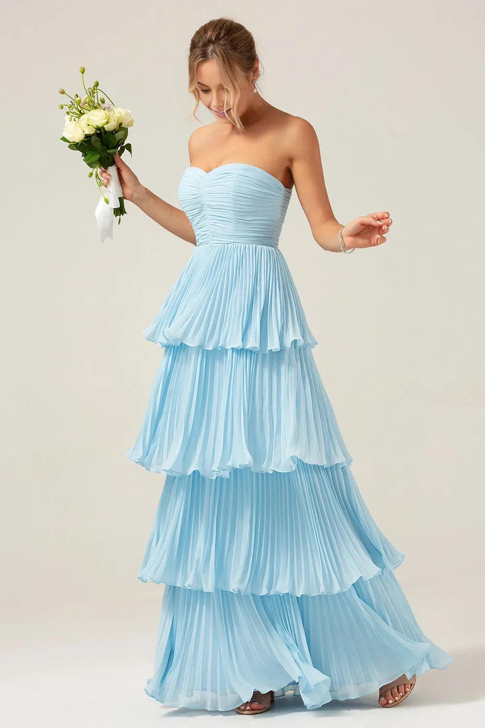 Fashionable Tiered Sweetheart Strapless Sleeveless Pleated Open-Back Back Zip Floor-Length Prom Dress female guests hot sale