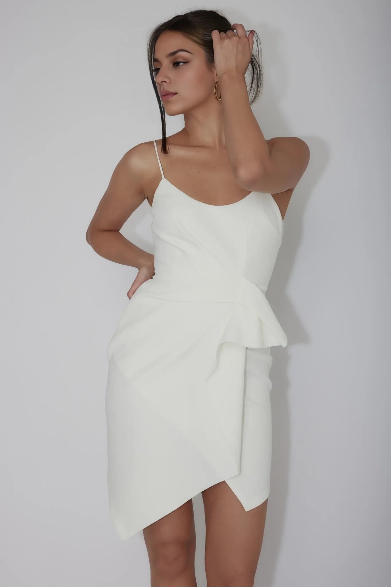 Fashionable corset with adjustable straps and pleated three-dimensional fabric for a stylish and sexy look Homecoming Dresses