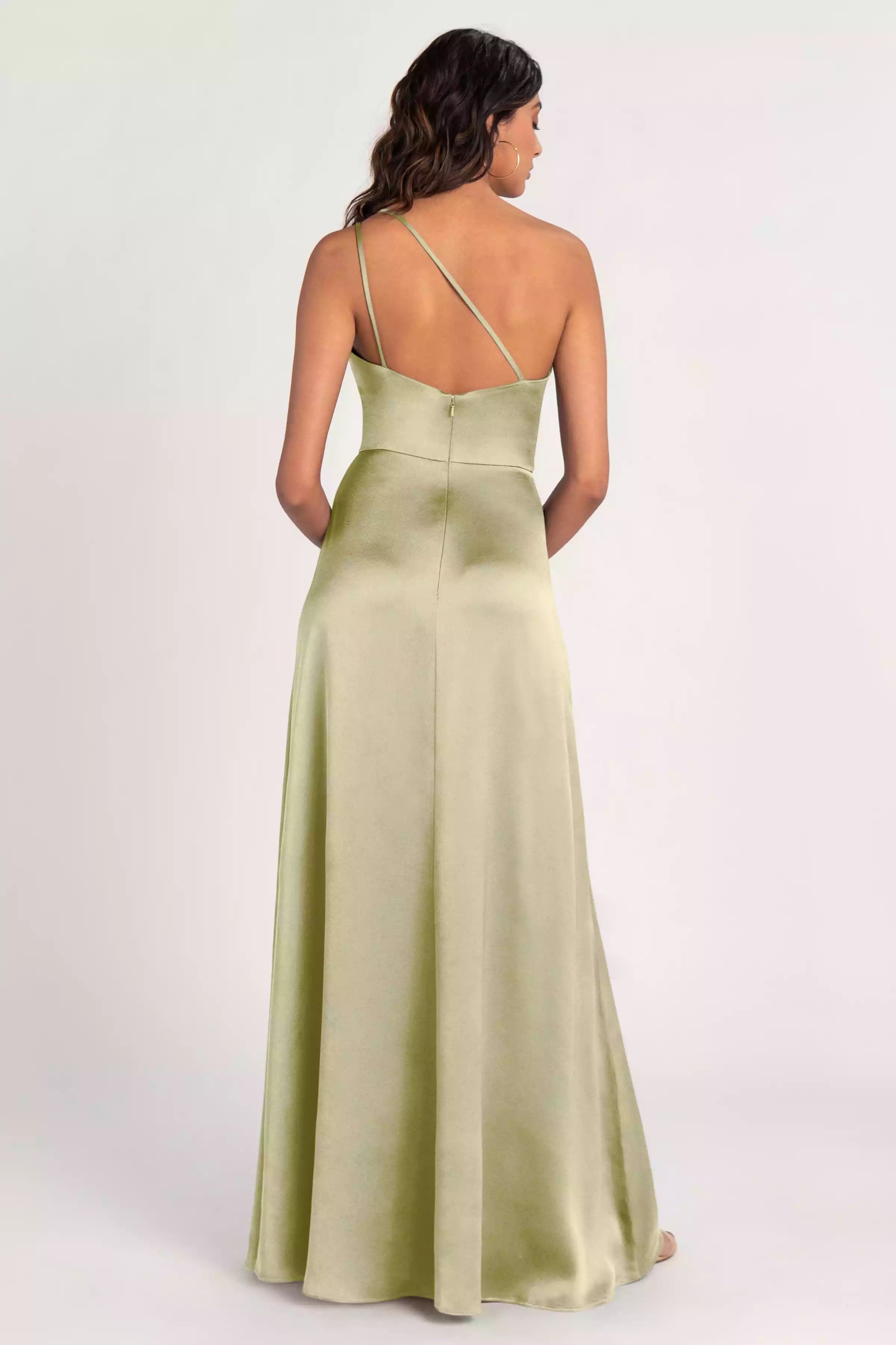Fashionable single shoulder satin asymmetrical collar decoration collarbone thin shoulder strap A-line slit design Evening Dresses