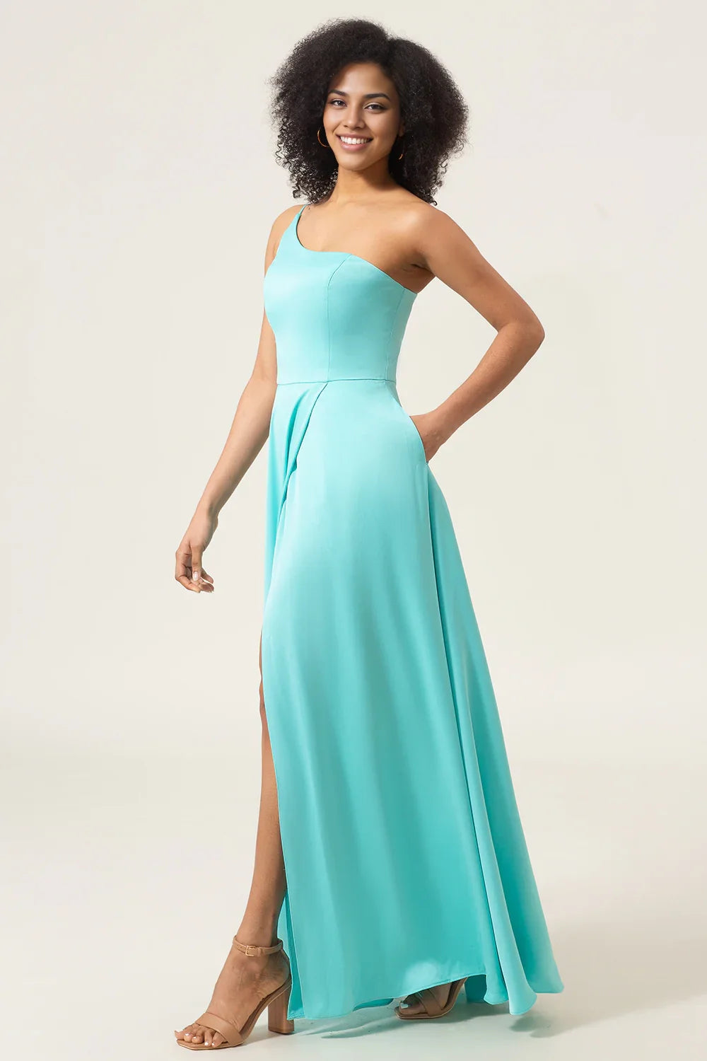 Fashionable sleeveless A-line shoulder and floor chiffon slit bridesmaid dress