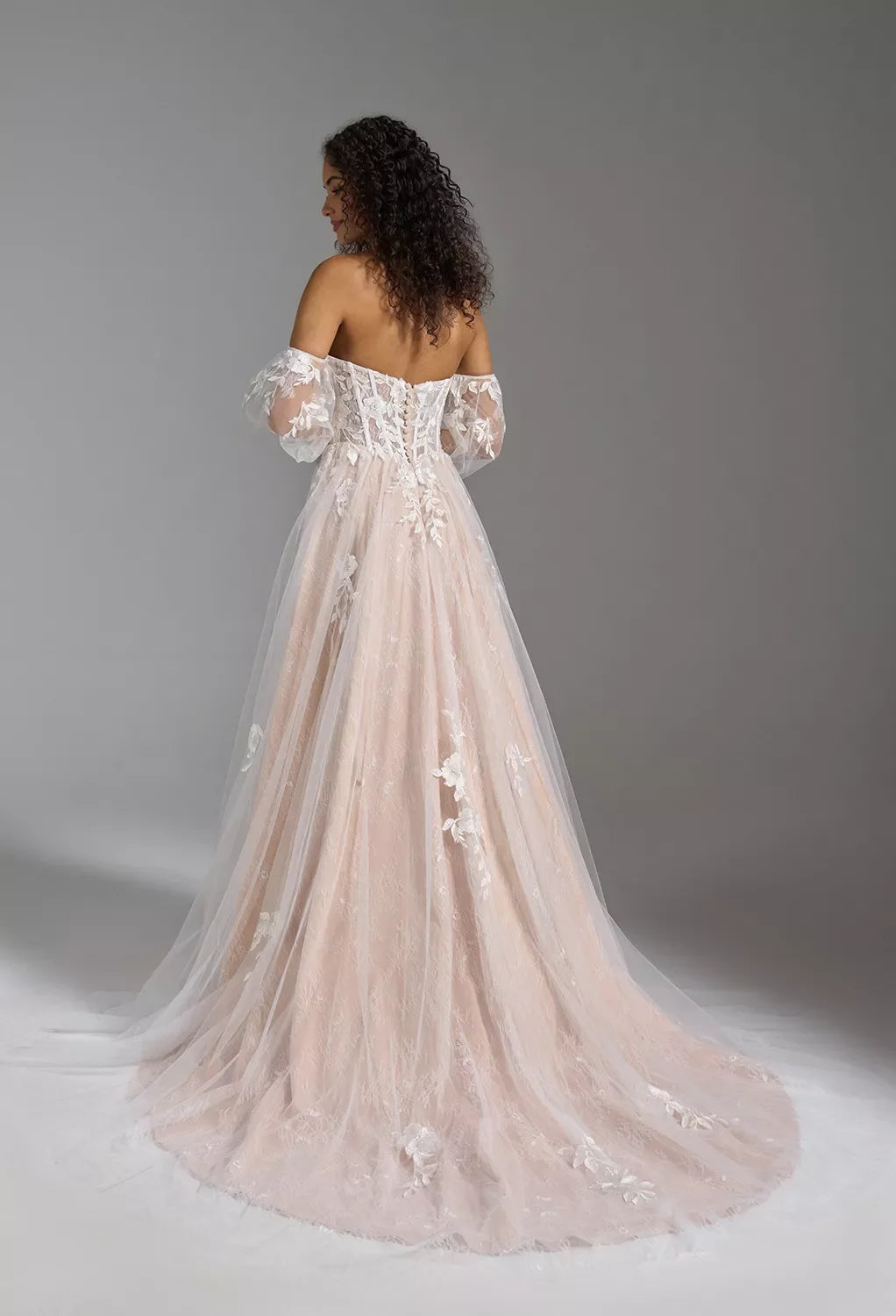 Glamorous A-Line Sweetheart Neckline Lace-Sleeve Corset Back Floor Length Slit Tulle Wedding Dresses