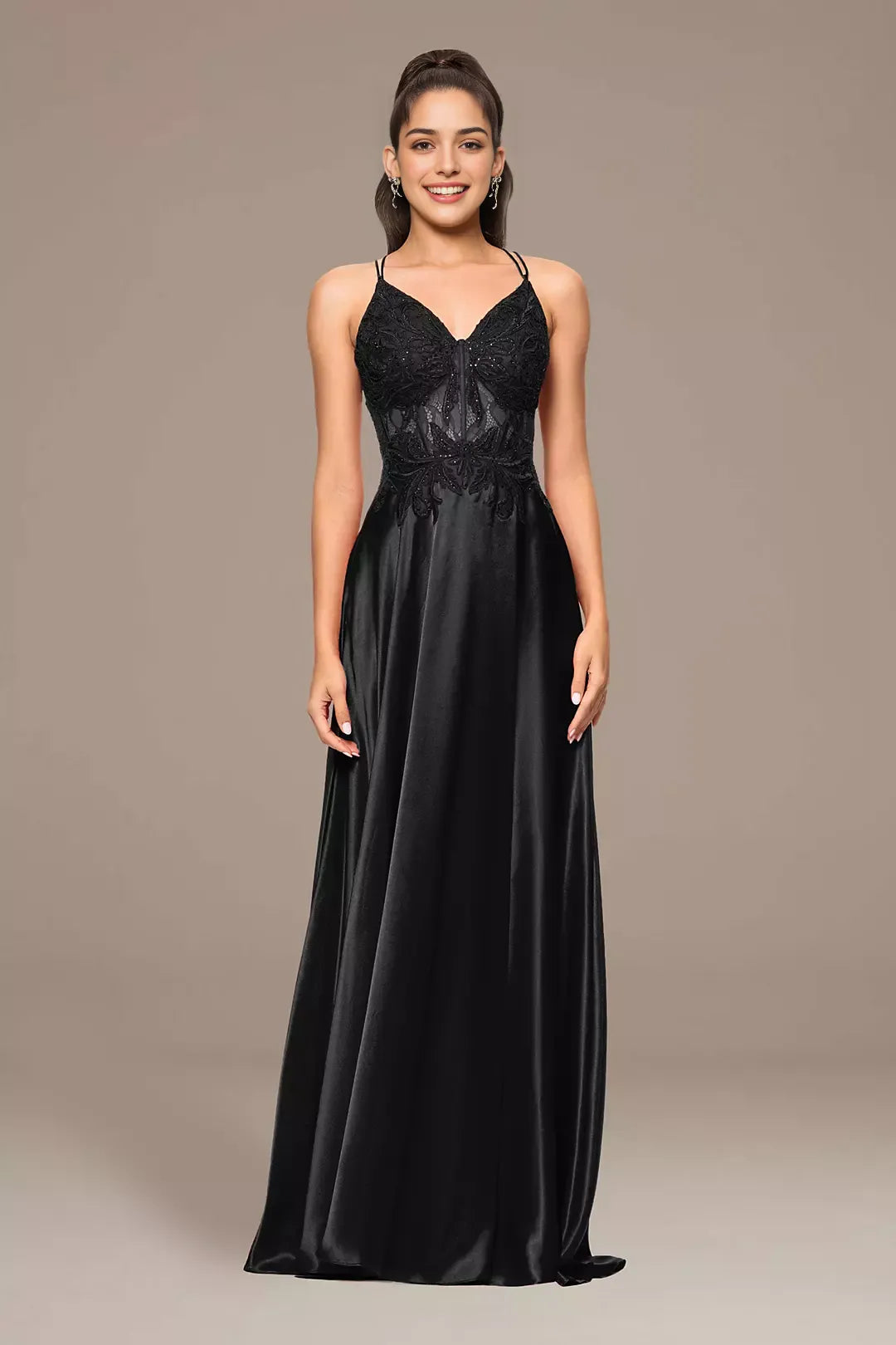 Glamorous A-Line V-Neck Lace Sleeveless Criss-Cross Lace Up Floor-Length Prom Dresses with Appliqued Bodice ﻿