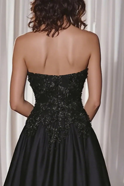 Glamorous Black A-Line Sweetheart Sleeveless Back Zip Floor-Length Prom Dress with Lace Appliques