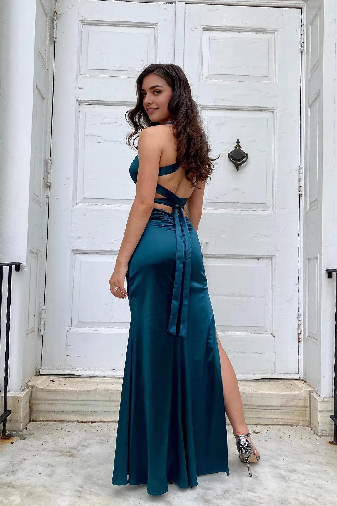 Gorgeous Sheath Satin Ink Blue V-Neck Sleeveless Criss-cross Floor length Prom Dresses With slit