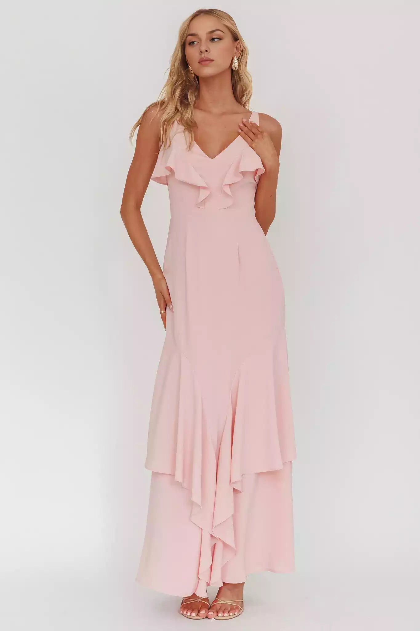 Gorgeous V-neck lining with ruffled edges and zippered back Prom Dresses