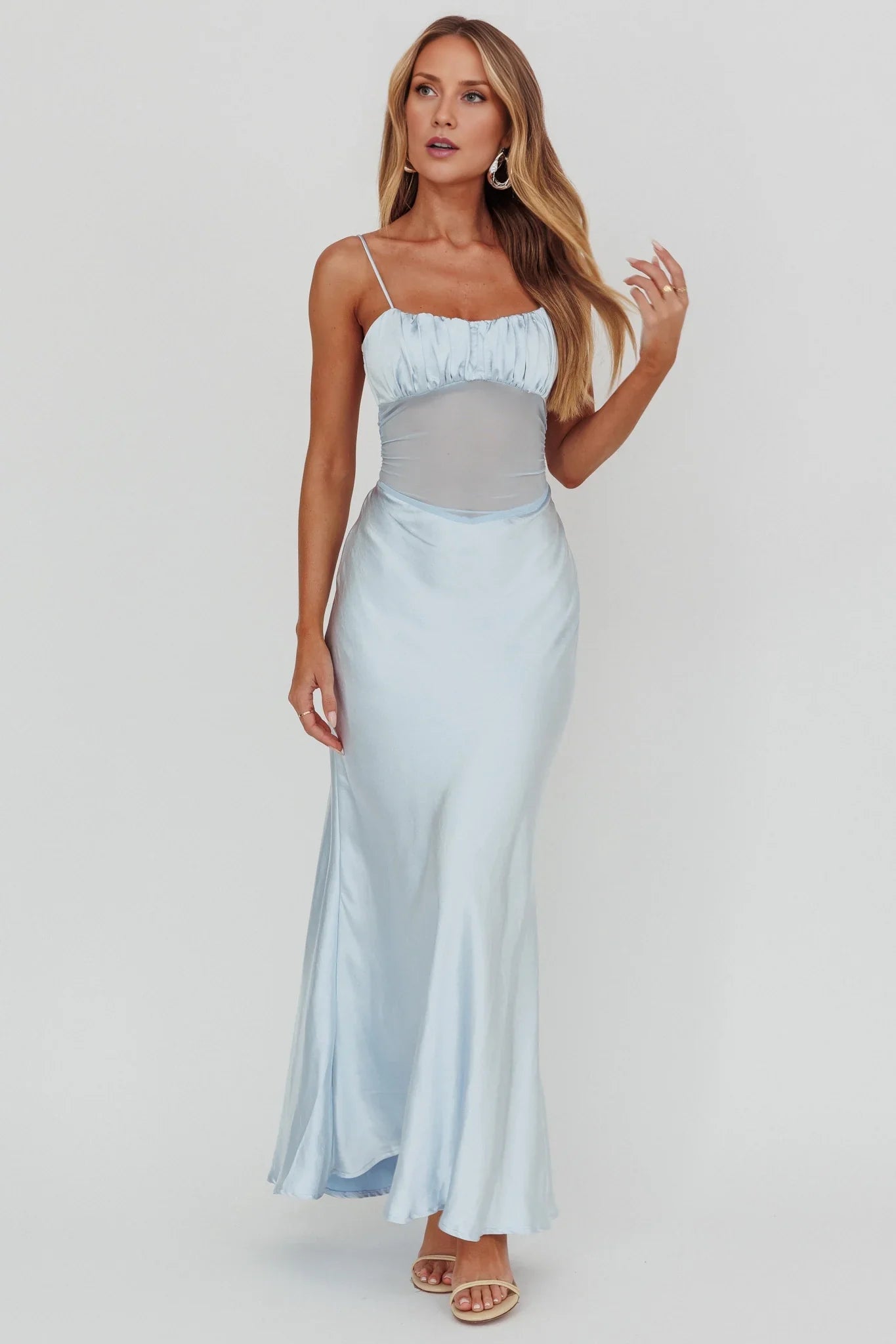 Gorgeous adjustable shoulder straps, mesh waist, side zipper bridesmaid dress