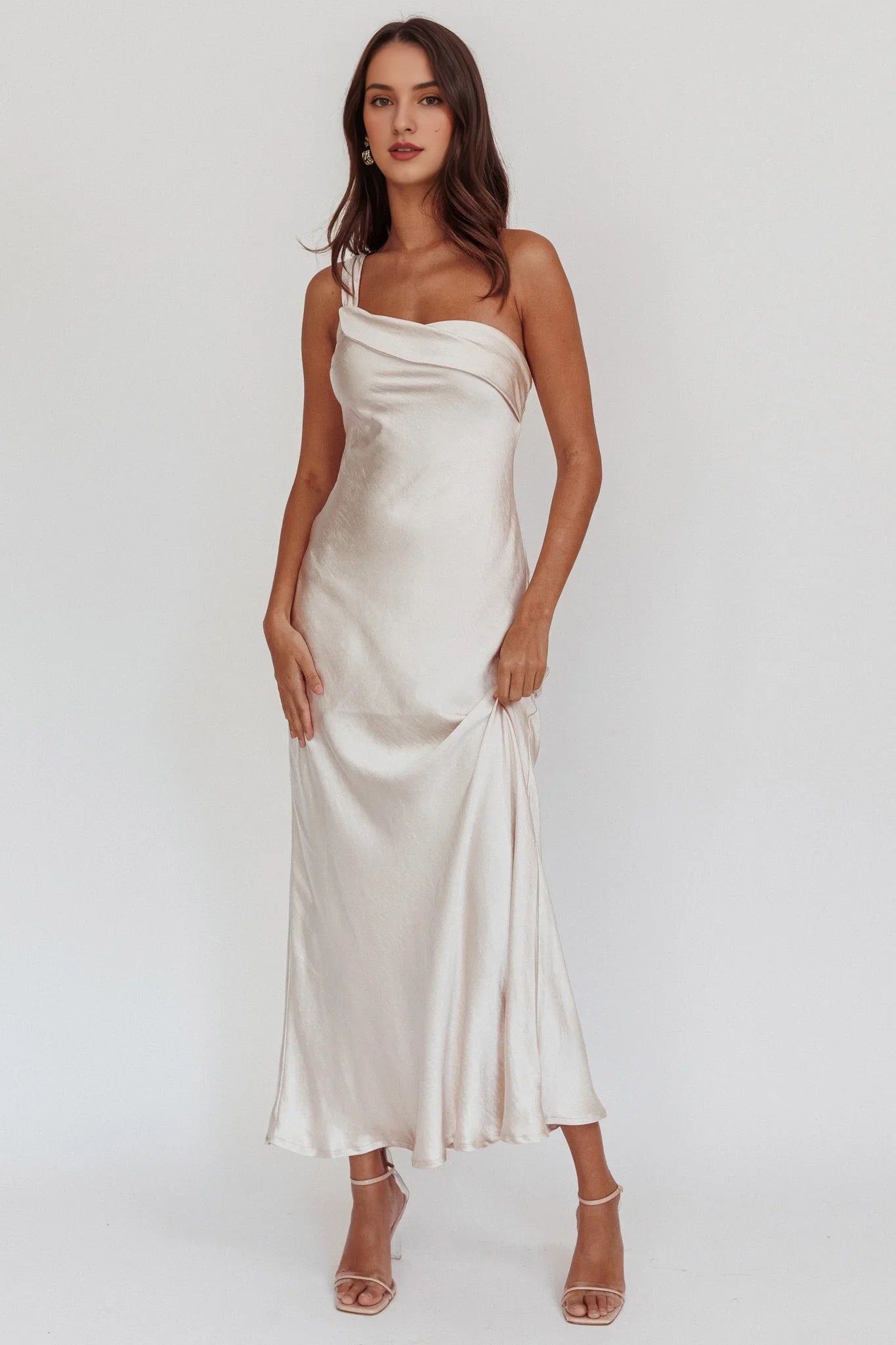 Gorgeous satin long ruffled edge single shoulder strap invisible side zipper bridesmaid dress