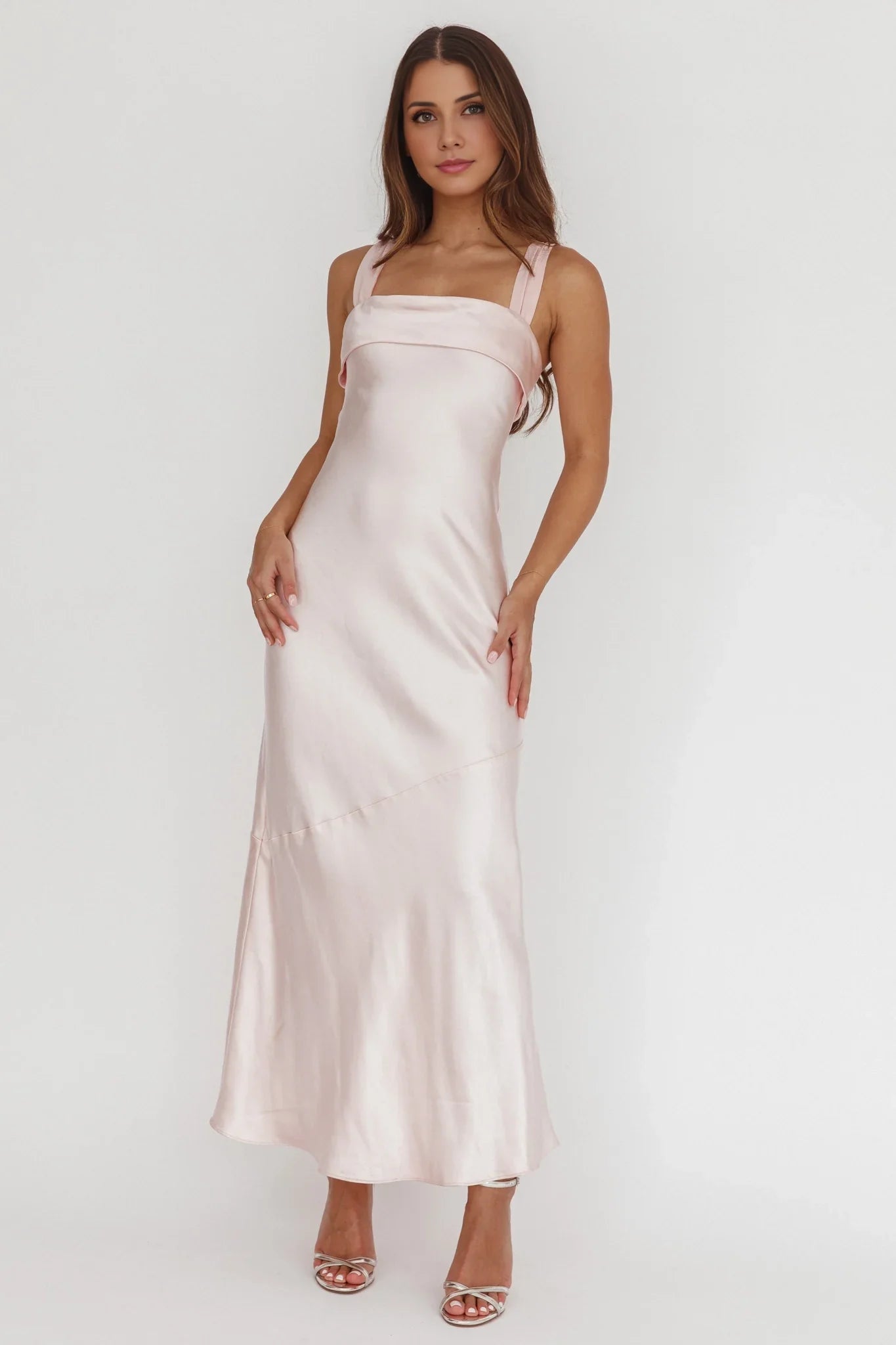 Gorgeous shoulder strap details without lining, side zipper bridesmaid dress