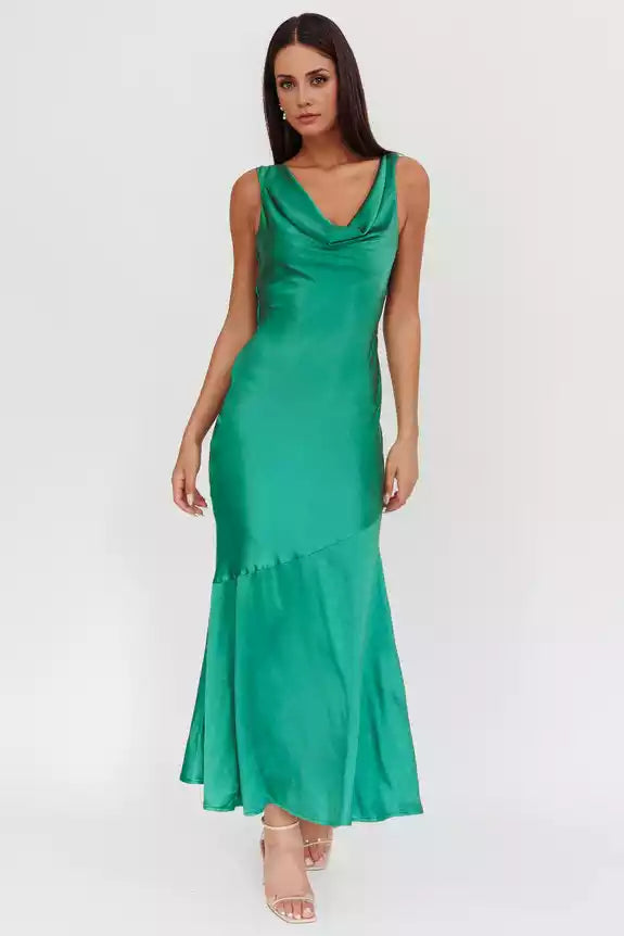 Highly praised unlined scarf collar, back strap, hanging diagonal cut fabric, side zipper Bridesmaid Dresses