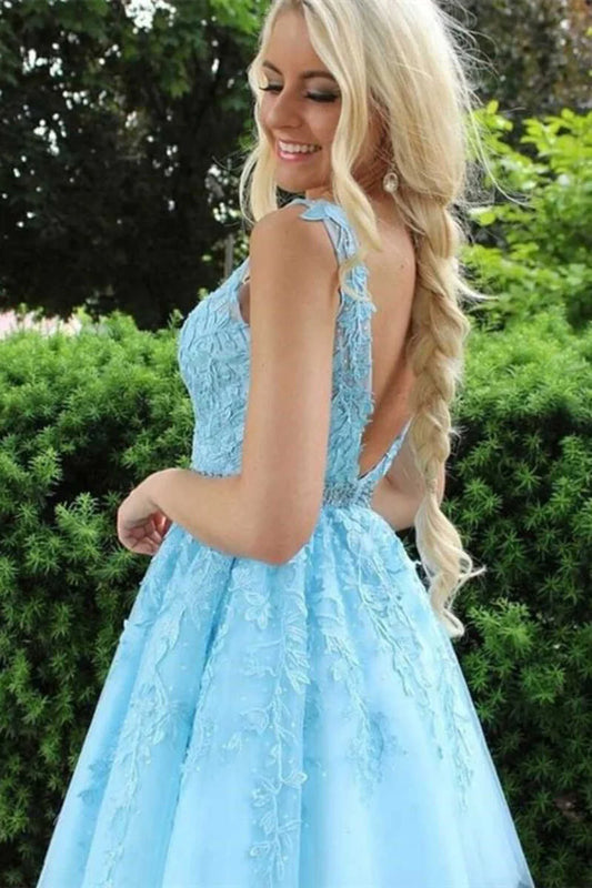 Light Blue Appliques V-Neck A-Line Short Homecoming Dress