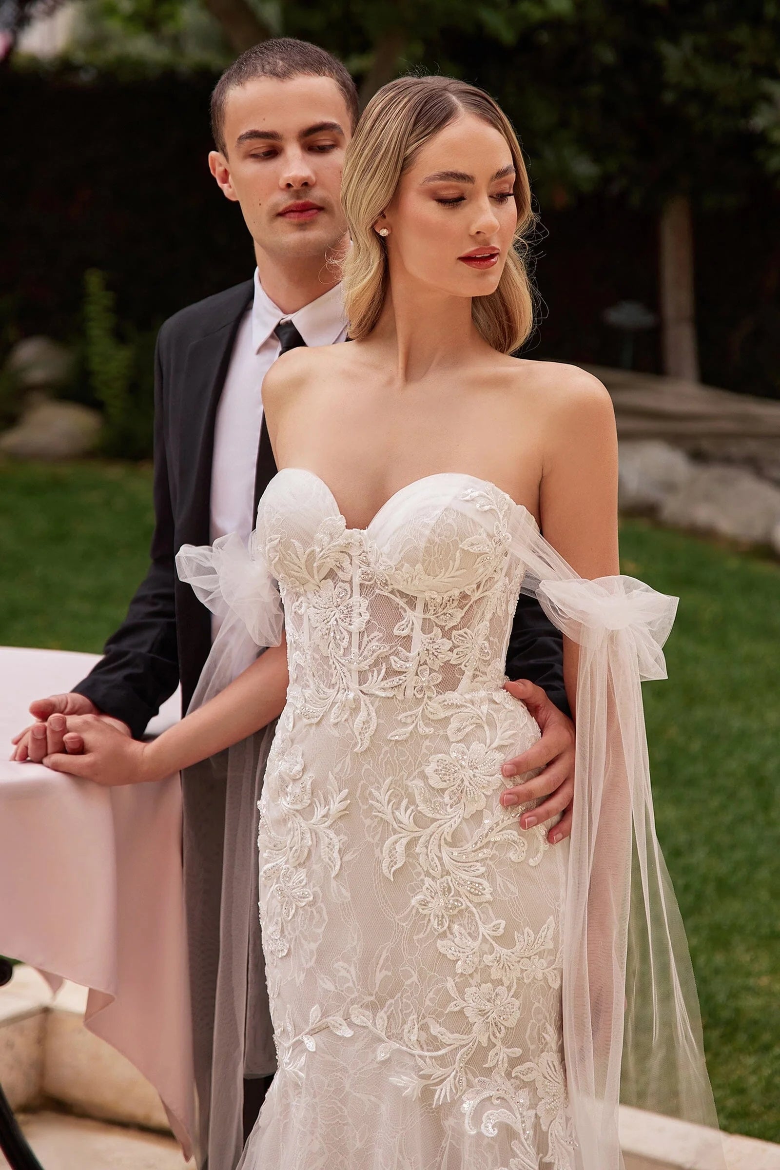 Mermaid off shoulder lace tight corset bridal gown