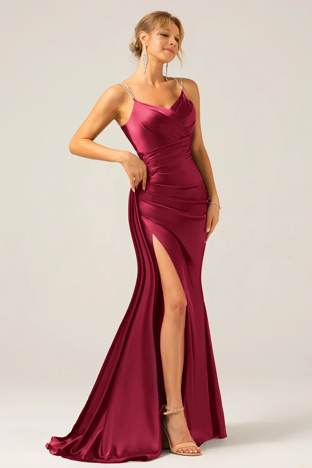 Mermaid spaghetti strap pleated sequin long skirt with slit