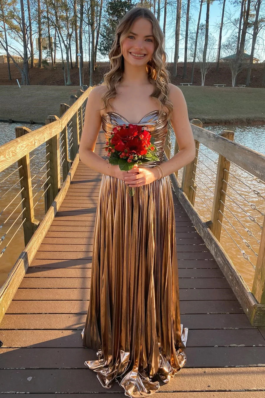 Metal sleeveless strapless pleated dress