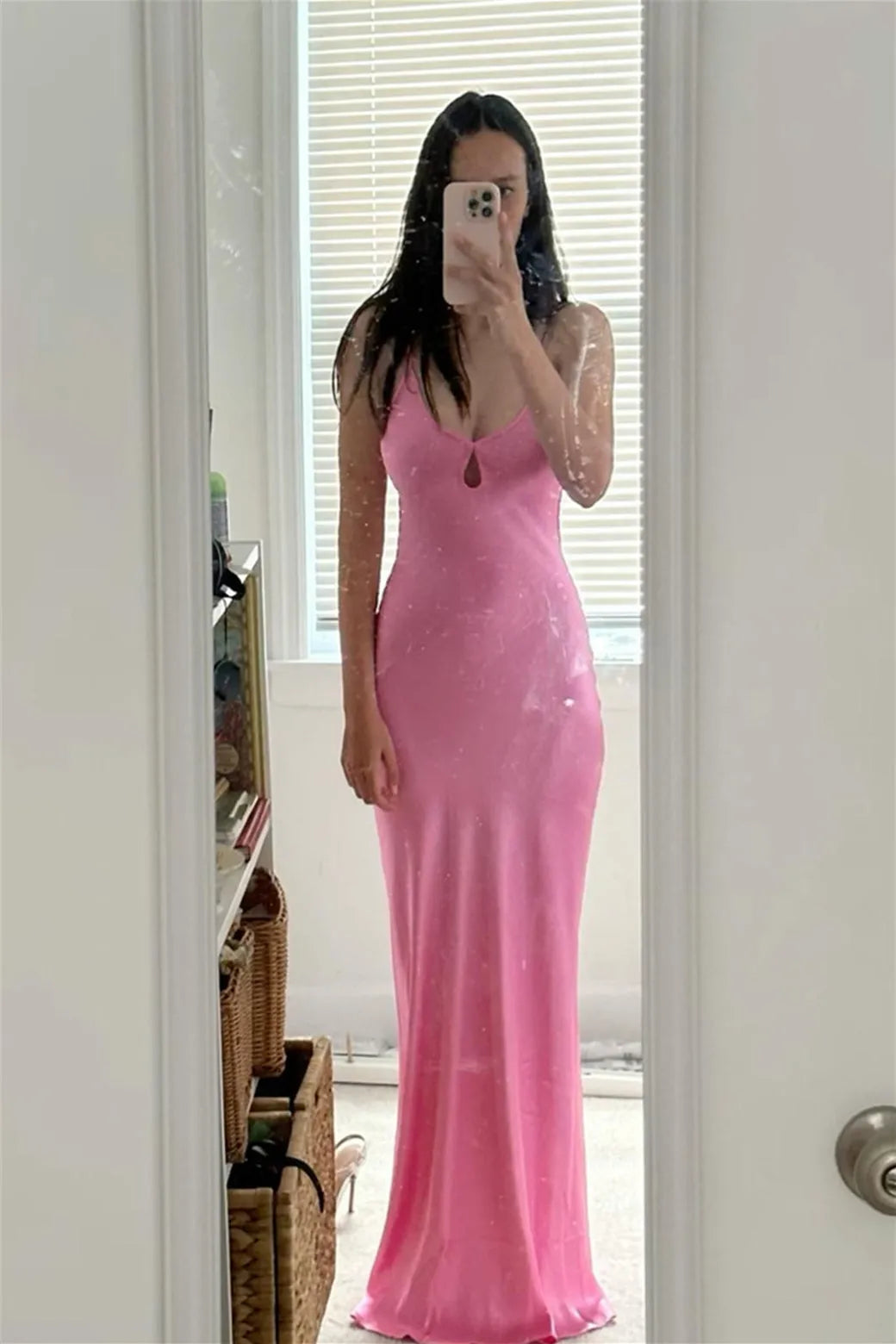 Minimalist Pink Sheath Plunging V-Neck Sleeveless Corset Bodice Keyhole Lace-Up Floor-Length Prom Dresses
