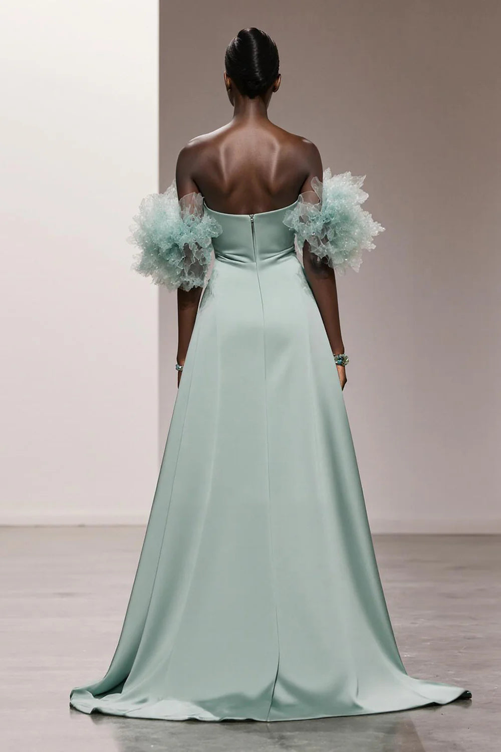 Mint Green Strapless Tulle Puff Sleeve Bow Waist Evening Dresses