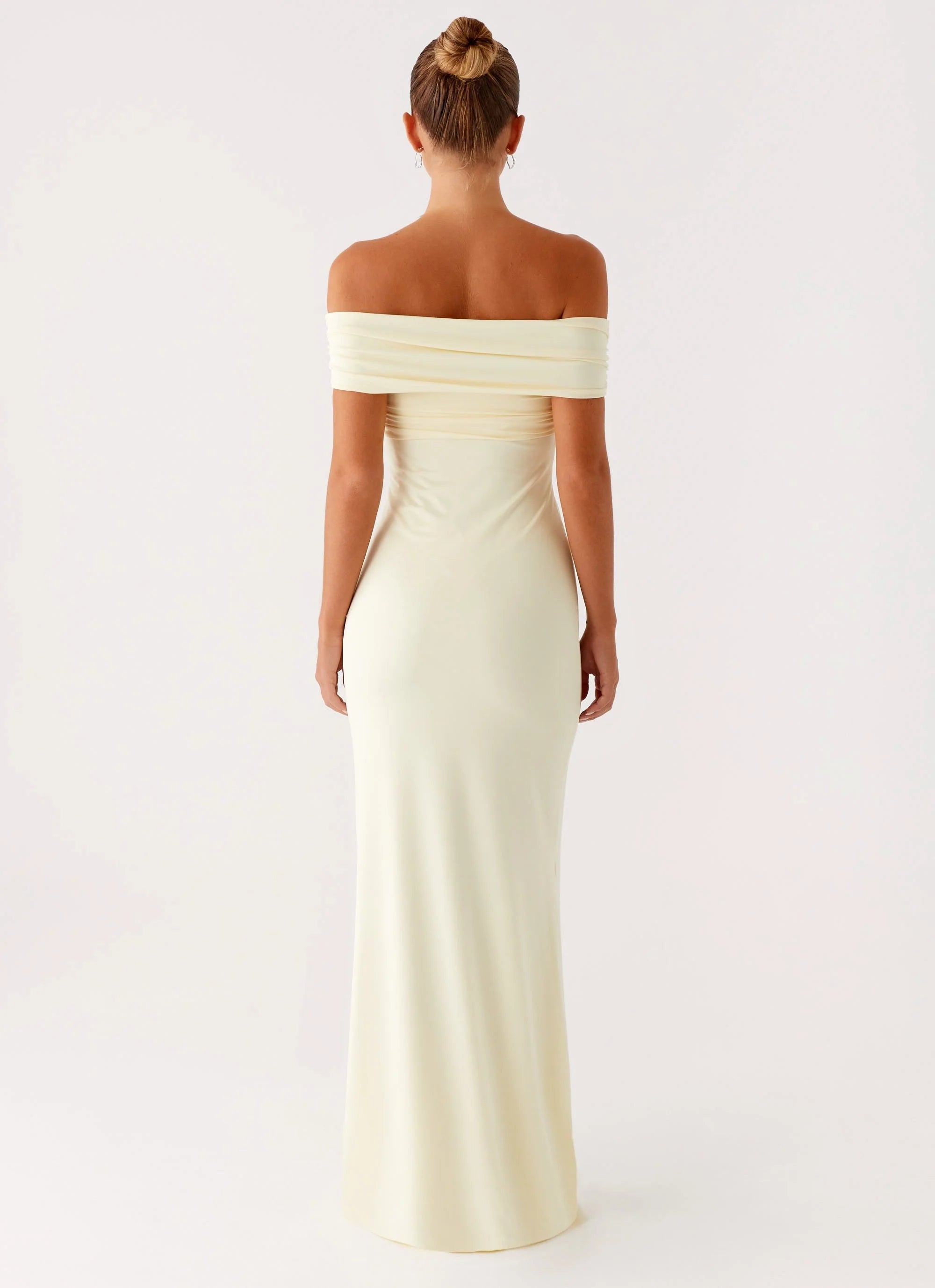 OKBBN's bold and stylish off shoulder corset highlights natural curves Prom Dresses