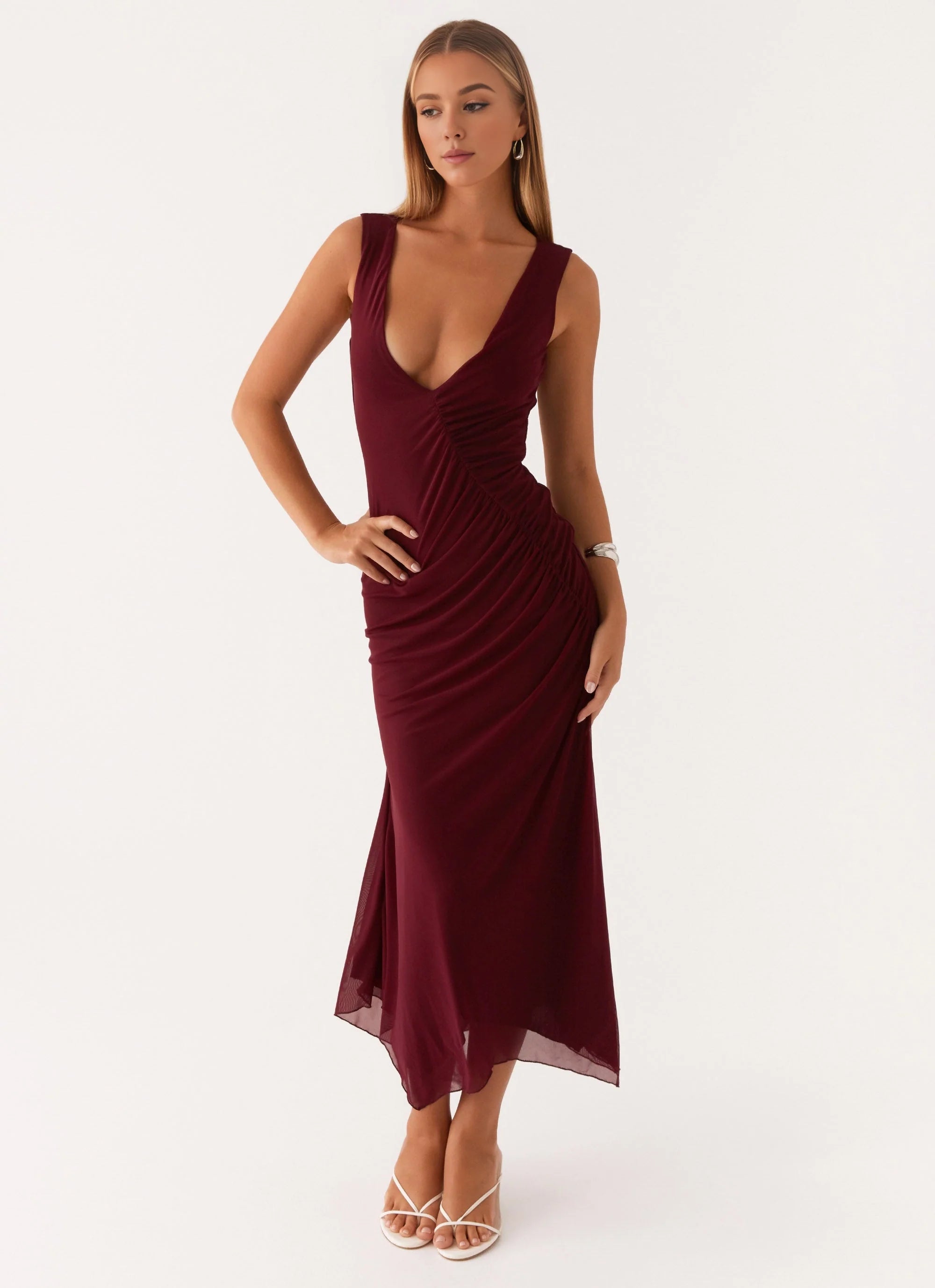 OKBBN's charming and exquisite mesh fabric is lightweight, deep V-neck, and pleated Homecoming Dresses