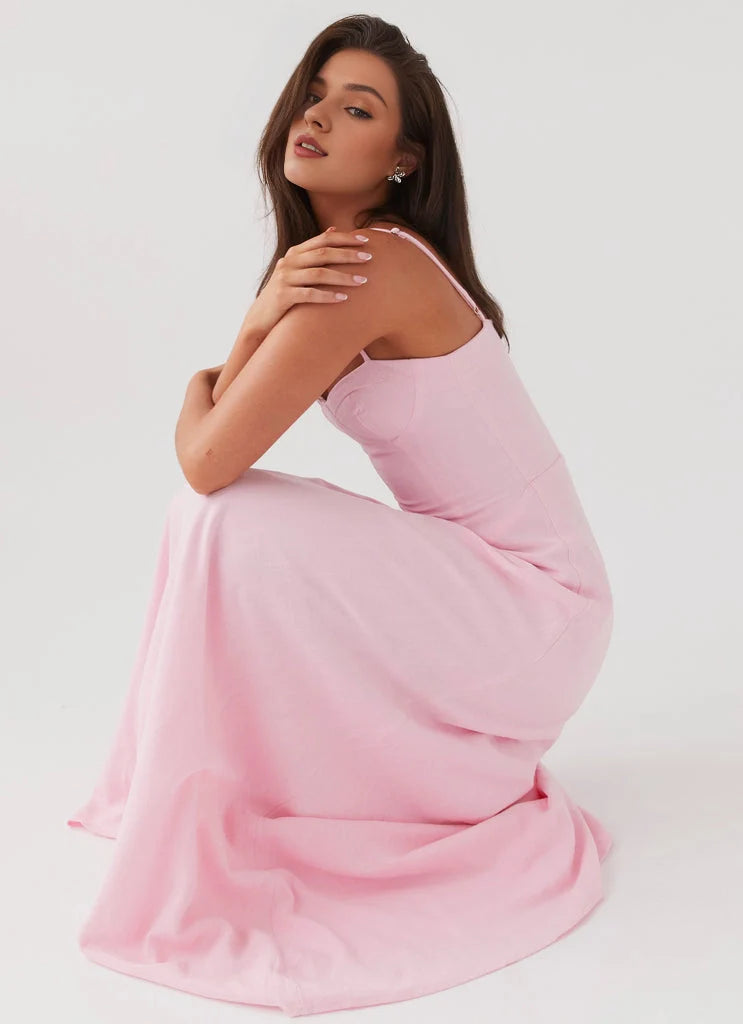 OKBBN's classic heart-shaped collar with an extra long skirt and slim A-line skirt Prom Dresses