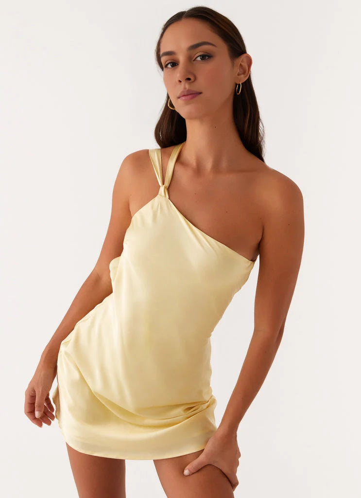 OKBBN's dazzling single shoulder collar, backless luxury satin Prom Dresses