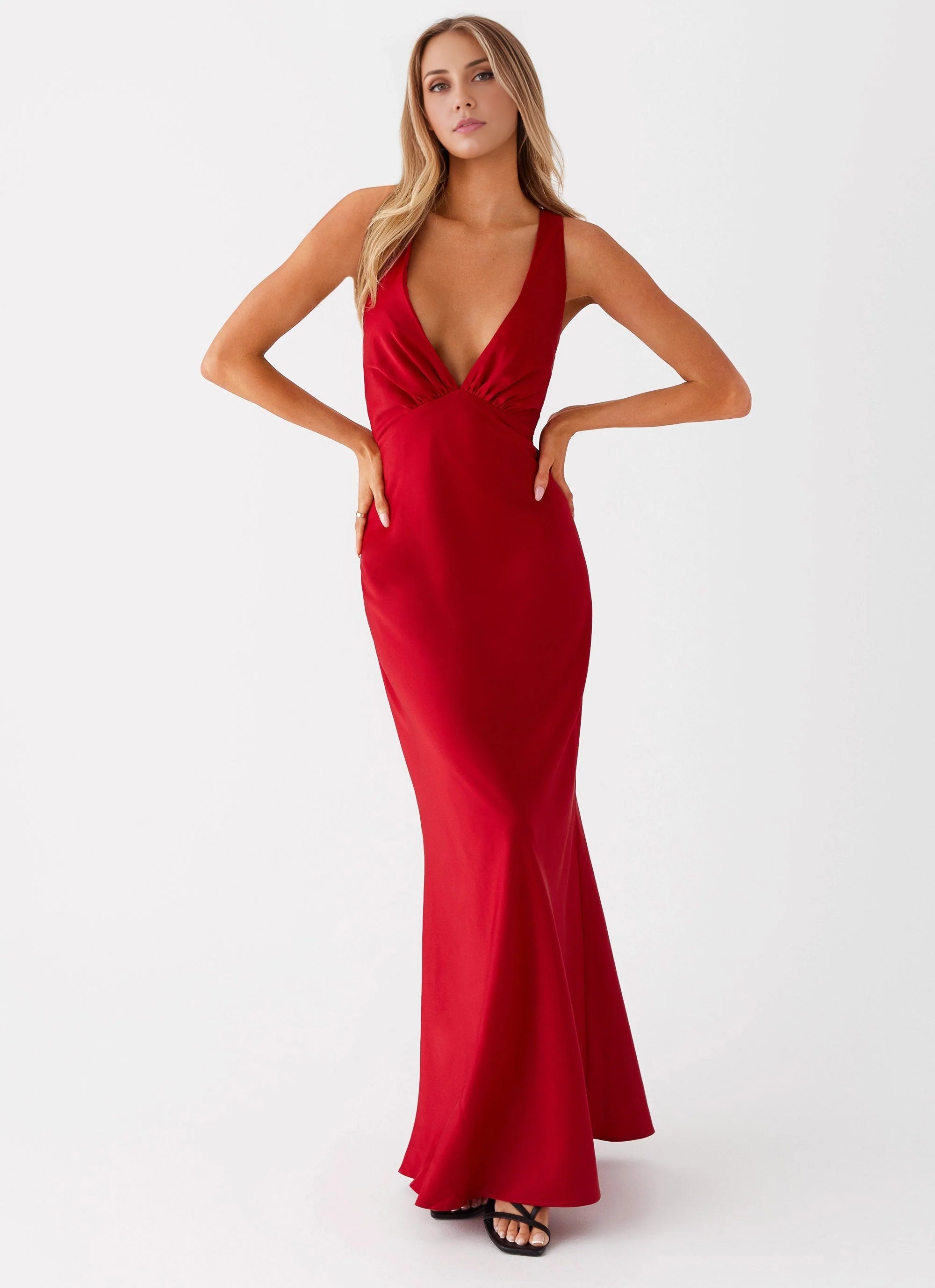 OKBBN's elegant low V-neck shoulder straps with bold back cross lines, smooth silhouette Prom Dresses