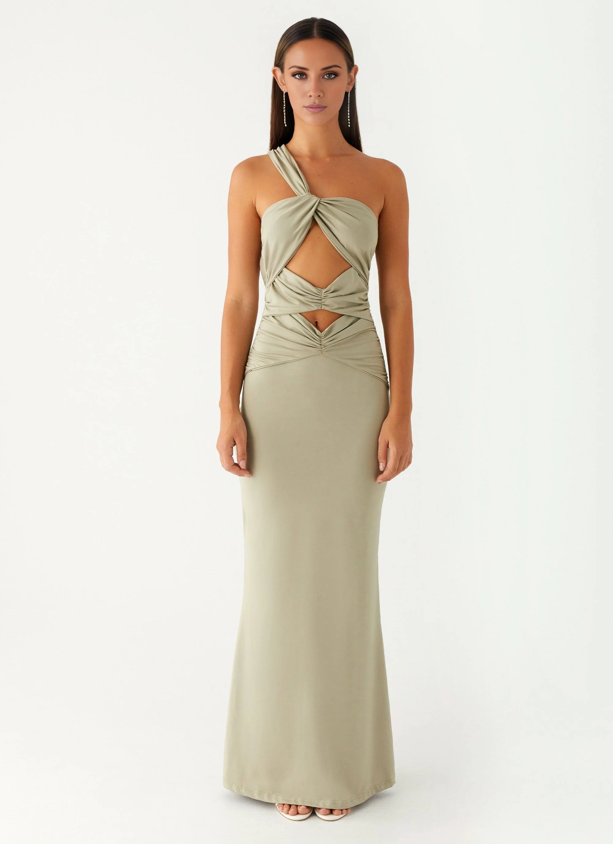OKBBN's eye-catching heart-shaped neckline and front placket Prom Dresses
