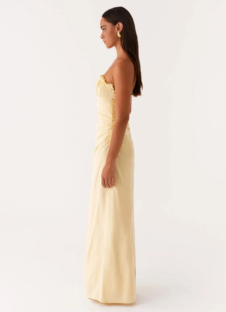 OKBBN's stunning off shoulder fully lined design perfectly fits the curves of Prom Dresses