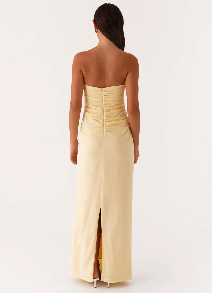 OKBBN's stunning off shoulder fully lined design perfectly fits the curves of Prom Dresses