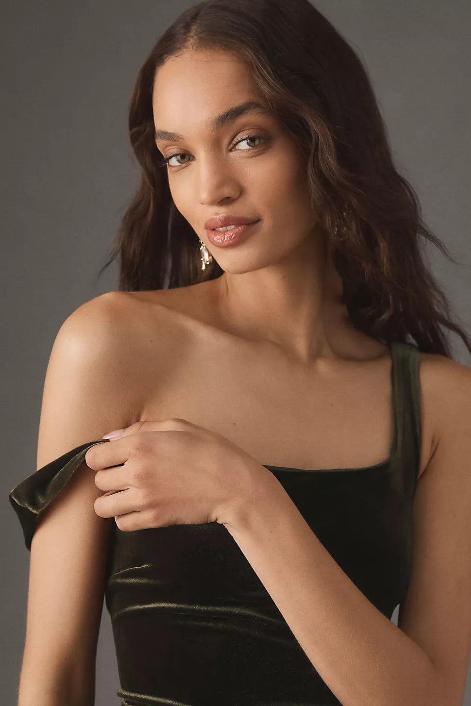 Olive Green Velvet Square Neckline Sleeveless High Slit Maxi Evening Dresses