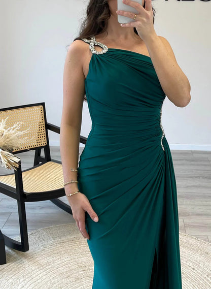 Single shoulder strapless diamond waist cinched bride's mother dress