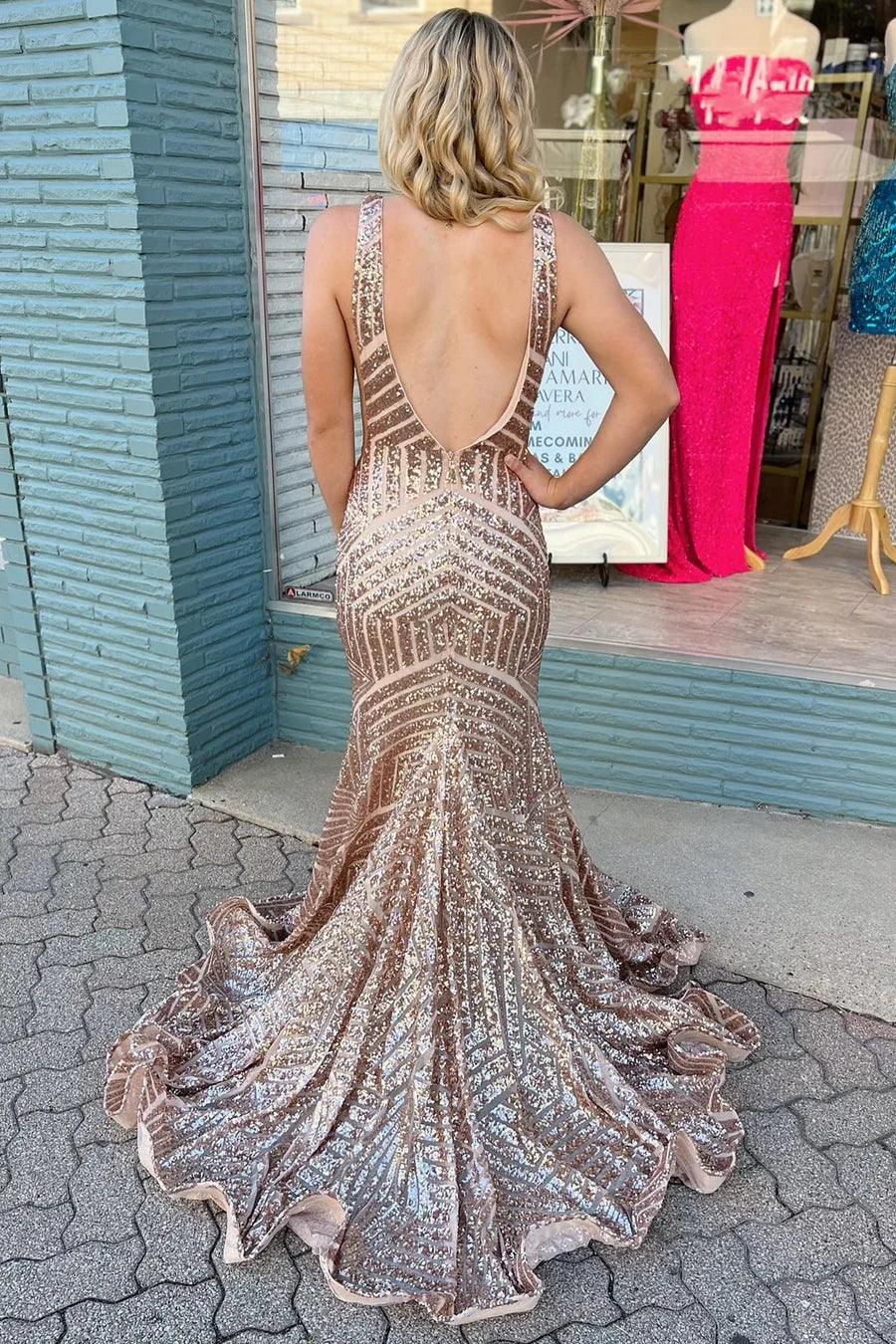 Plunging V-Neck Sequins Sleeveless Mermaid Long Evening Prom Dress