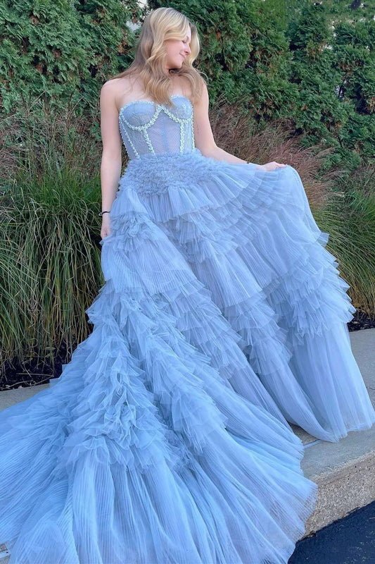 Princess sleeveless strapless layered ball gown