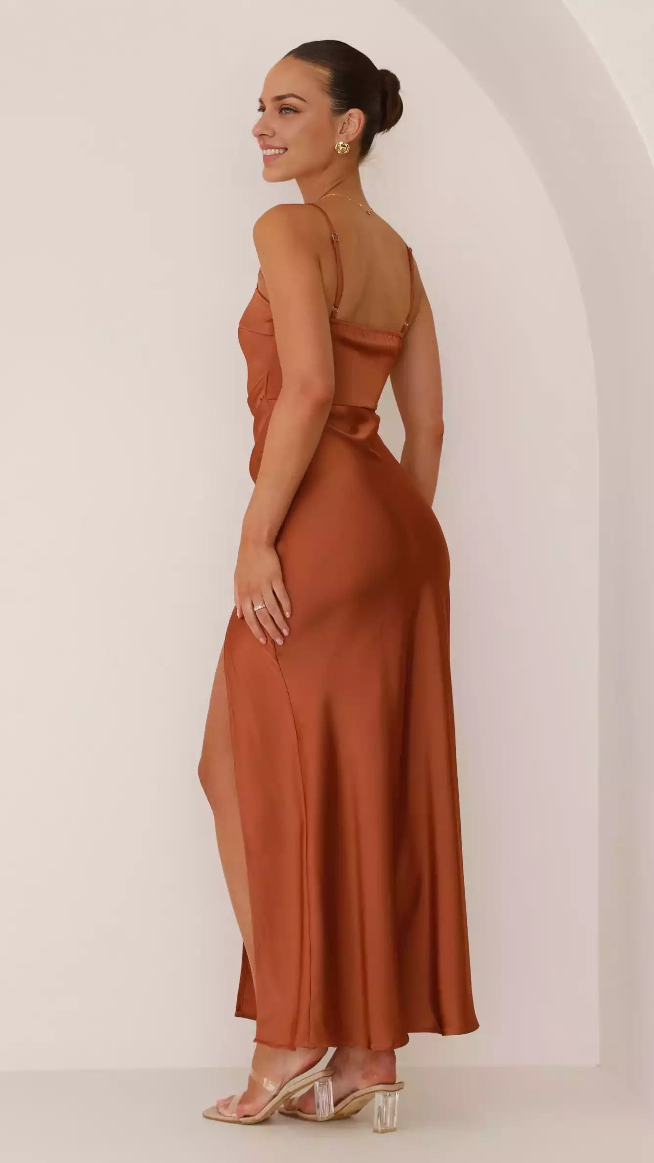 Prom Dresses features eye-catching straight neck adjustable shoulder straps with slit and pleated details for a perfect look