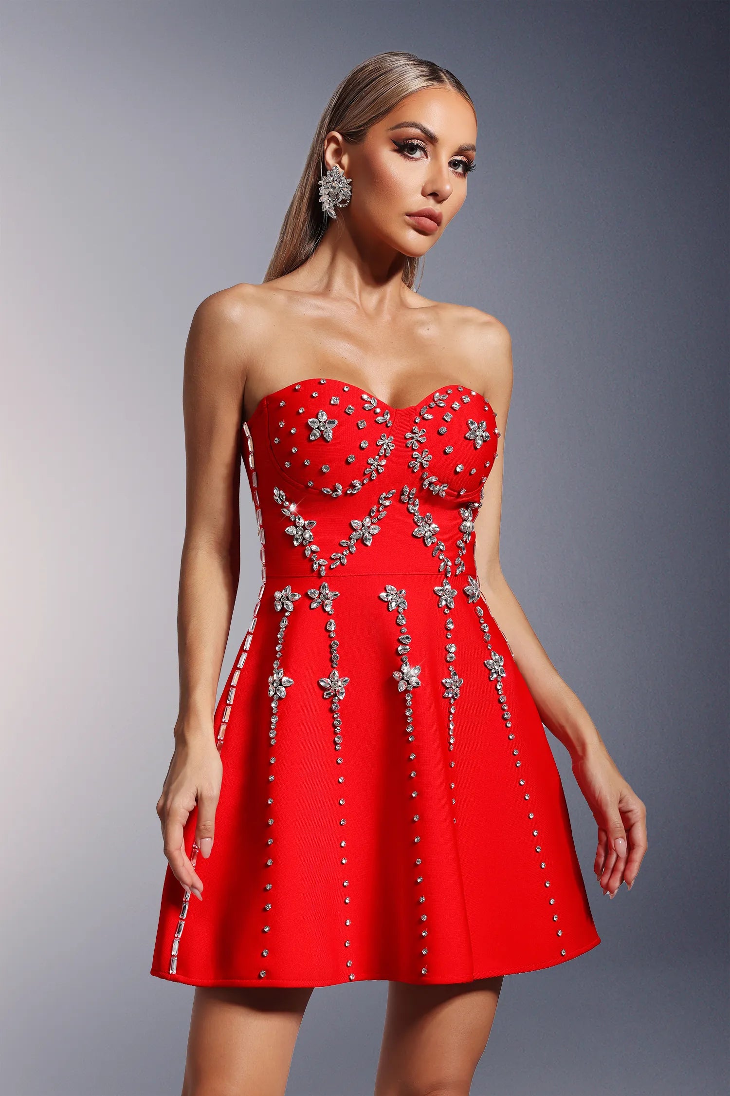 Red Sweetheart Neck Rhinestone Embellished A-Line Bandage Mini Evening Dresses