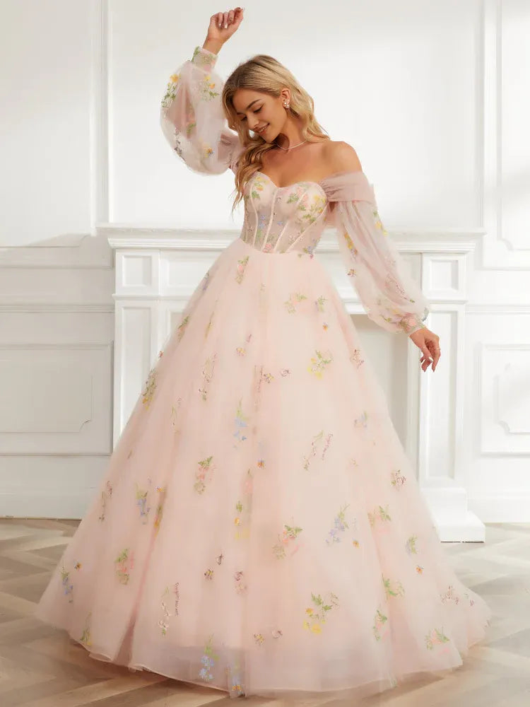 Romantic Ballgown Sweetheart Neck Puff Sleeve Lace Up Floor-Length Tulle Prom Dresses with Detachable Shawl & Sleeves