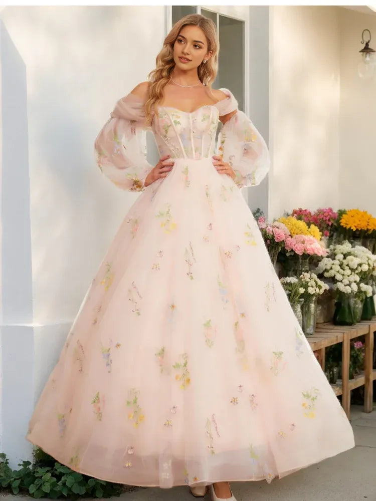 Romantic Ballgown Sweetheart Neck Puff Sleeve Lace Up Floor-Length Tulle Prom Dresses with Detachable Shawl & Sleeves