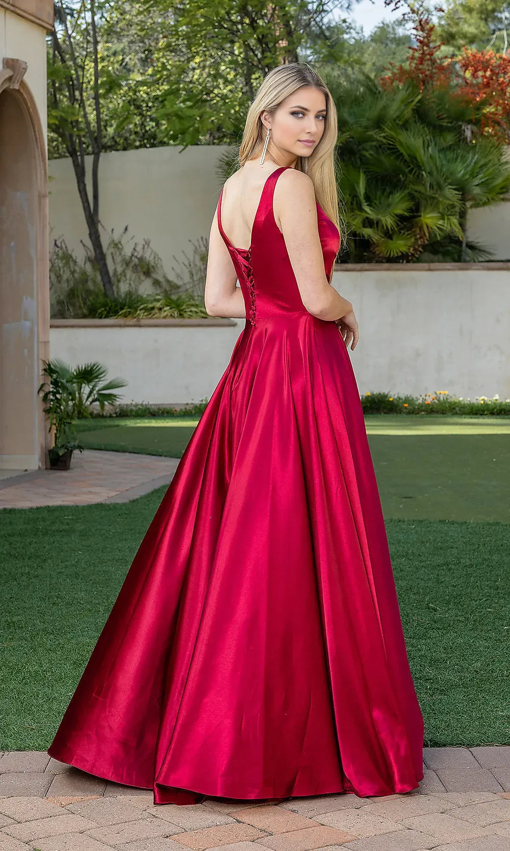 Romantic Burgundy A-Line V-Neck Sleeveless Back Zipper Floor-Length Ruched Bodice Satin Prom Dress