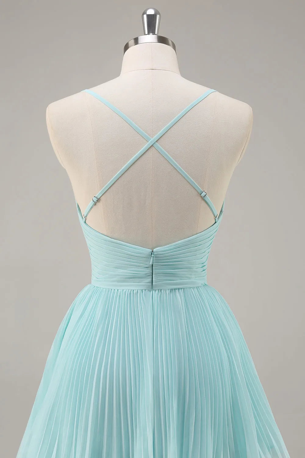 Romantic Green Chiffon A -Line V -Neck Spaghetti Strap Crisscross Tiered Pleated Floor - Length Prom Dress