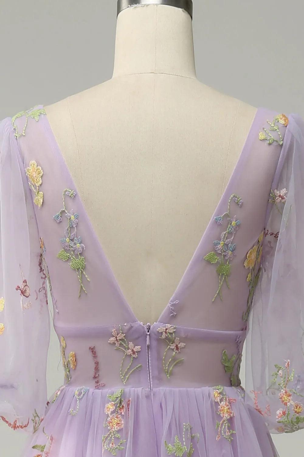 Romantic Lavender A-Line Plunging V-Neck Puff Sleeve Floral Embroidered Tulle Back Zip Floor-Length Prom Dresses