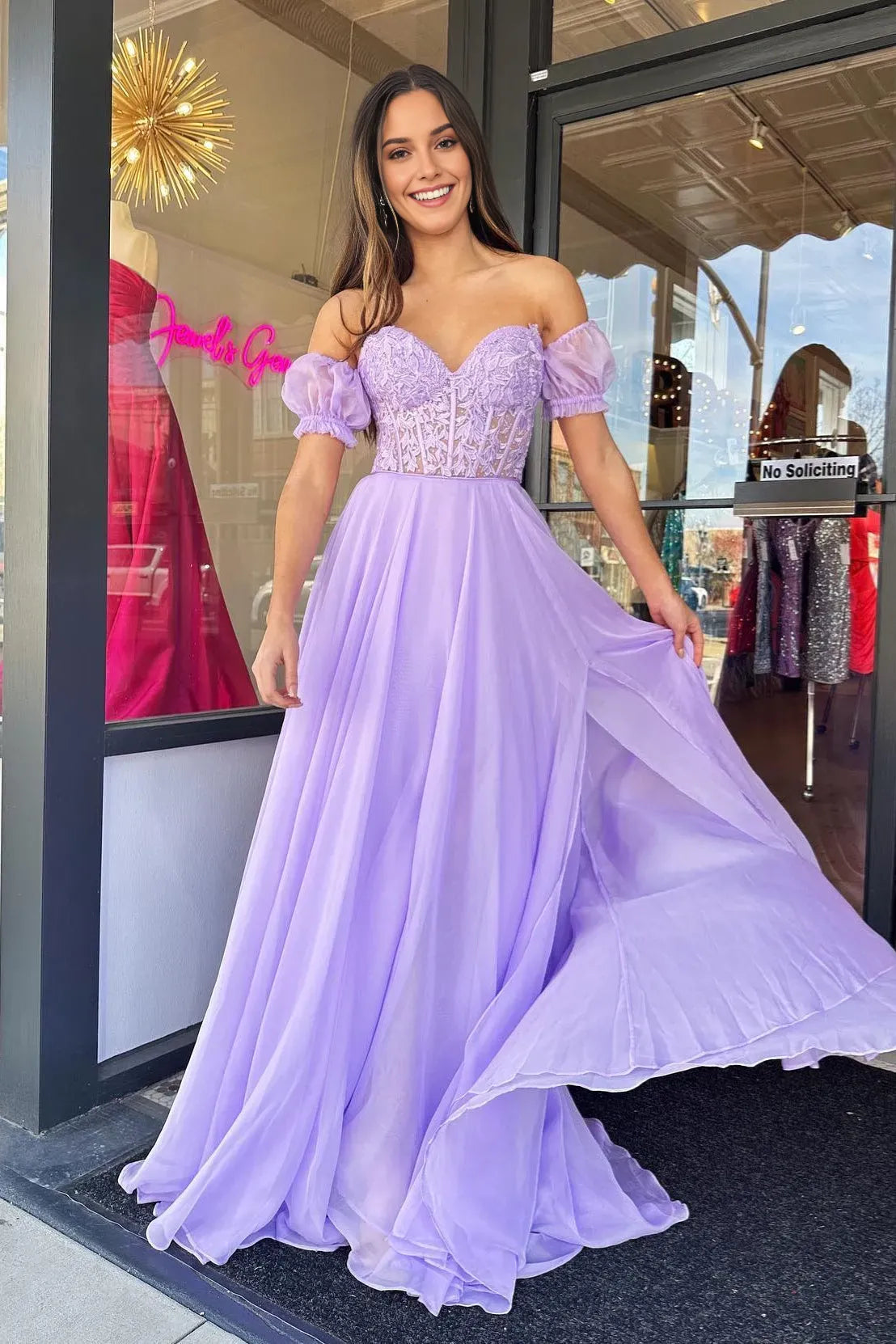 Romantic Lavender A-Line Sweetheart Neck Sleeveless Appliques Lace-Up Floor-Length Prom Dress with Side Slit Detachable Sleeves