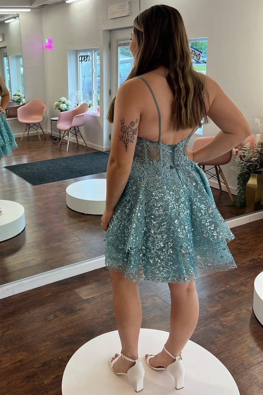 Sea Glass Tulle Lace Multi-Layer Short Gown with Spaghetti Straps