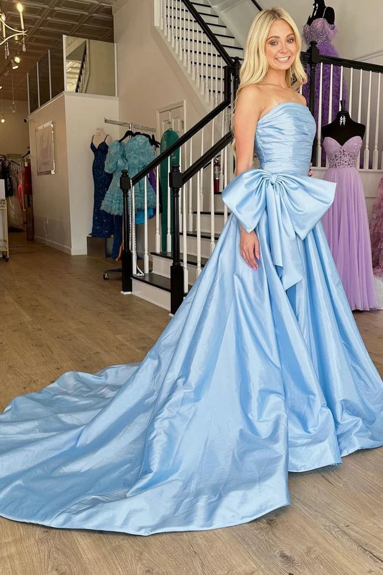 Sleeveless strapless A-line bow ball gown