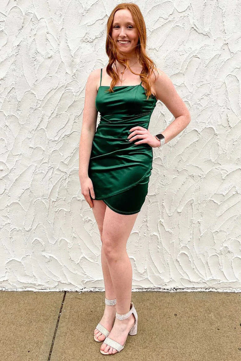 Spaghetti Straps Ruched Mini Homecoming Dress ﻿