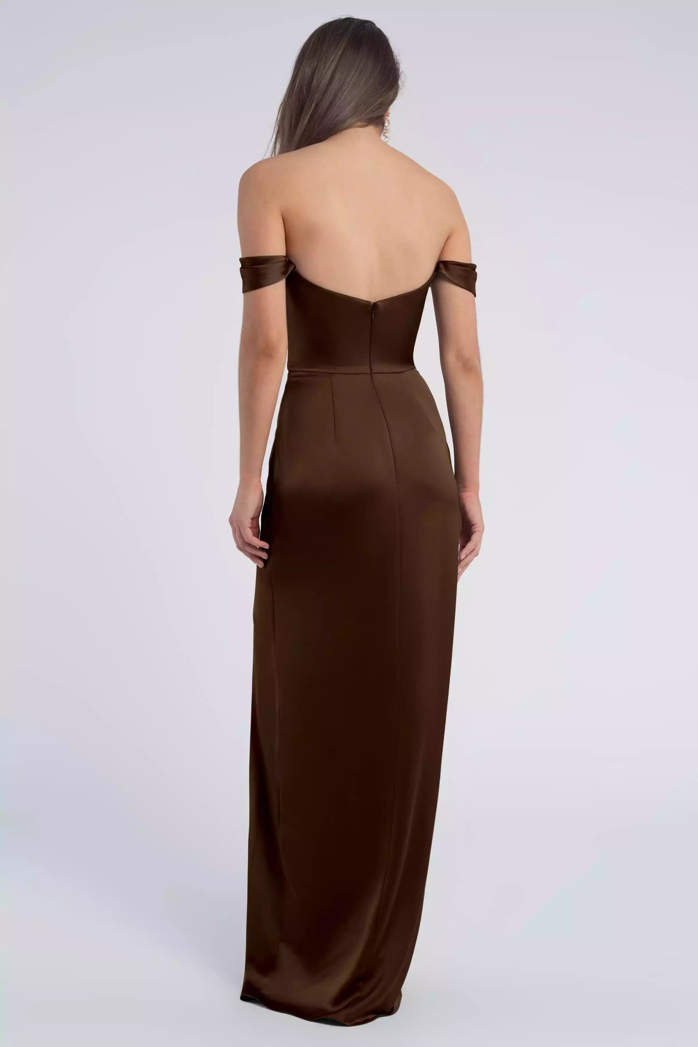 Sparkling and luxurious satin shoulder sleeves, elegant drape, tight fitting corset, slim fit skirt, hollowed out slit, Evening Dresses