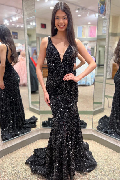 Sparkling deep V-neck sleeveless gown