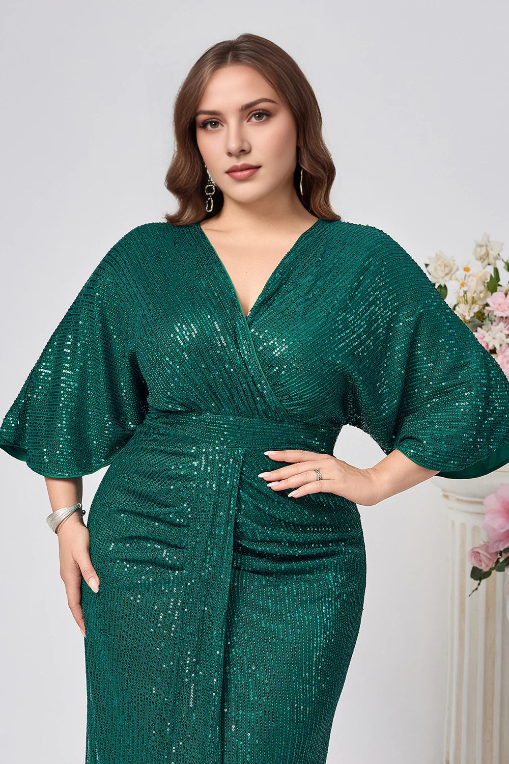 Sparkly Plus Size Dark Green Sheath Sequins Mother Of The Bride Dress
