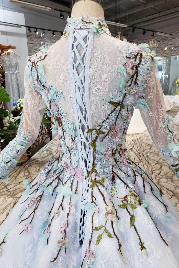 Stunning Long Sleeves Tulle Wedding Dresses with Embroidery Bridal Gown
